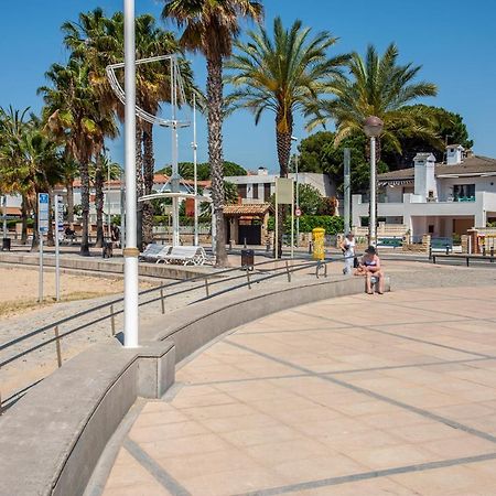 Beach House Cambrils Apartamento En Primera Linea De Playa Esterno foto