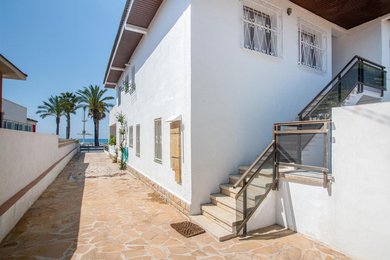 Beach House Cambrils Apartamento En Primera Linea De Playa Esterno foto